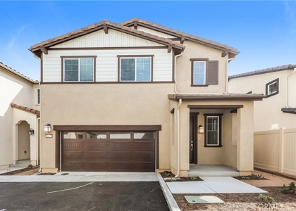 31677 Rosetta Street - Photo 1