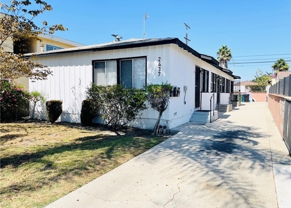 2437 Exposition Place - Photo 1
