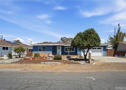 2367 Golden Avenue - Photo 1