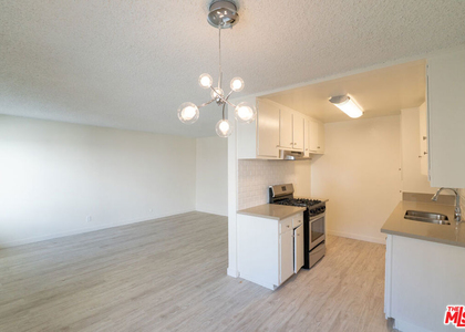 7548 W Hampton Avenue - Photo 1