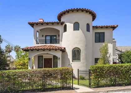 5622 Taft - Photo 1