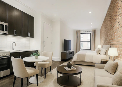 222 East 12th Street - Photo 1