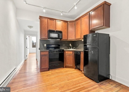 1001 Pine Street - Photo 1