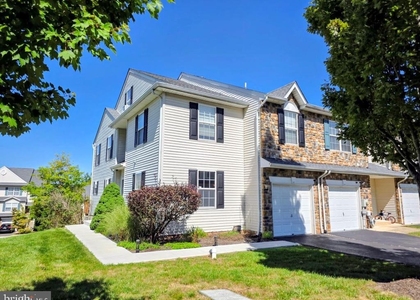 451 Glenn Rose Circle - Photo 1