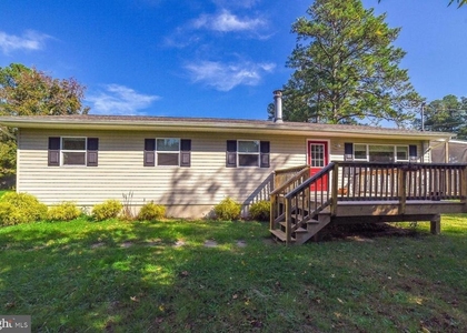 16100 Thomas Road - Photo 1