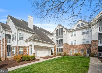 6520 Lake Park Drive - Photo 1
