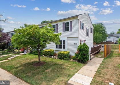 8266 Amity Circle - Photo 1