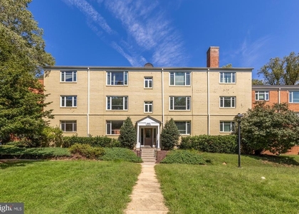 10413 Montrose Avenue - Photo 1