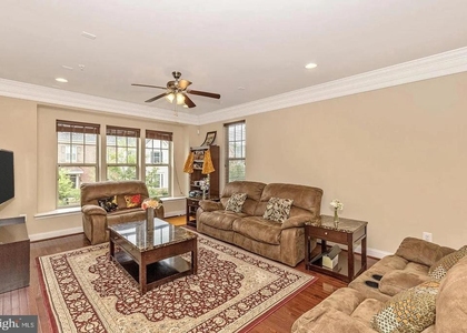 11882 Country Squire Way - Photo 1
