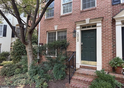 1303 Cameron Hill Court - Photo 1