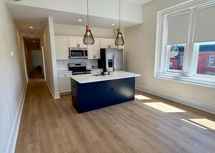 631 S Broadway - Photo 1