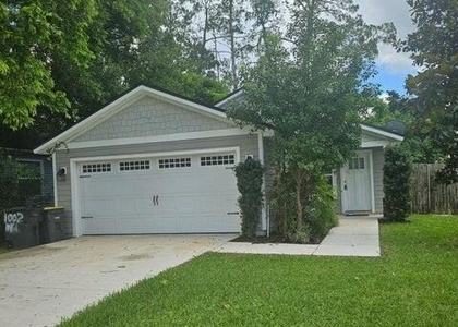1002 Ingleside Avenue - Photo 1