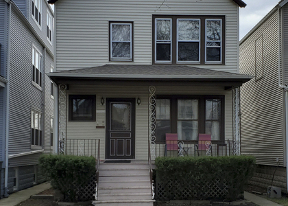 4116 N Maplewood Avenue - Photo 1