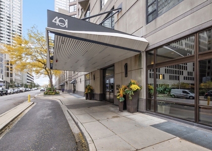 401 E Ontario Street - Photo 1