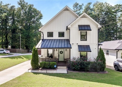 517 Daniel Avenue - Photo 1