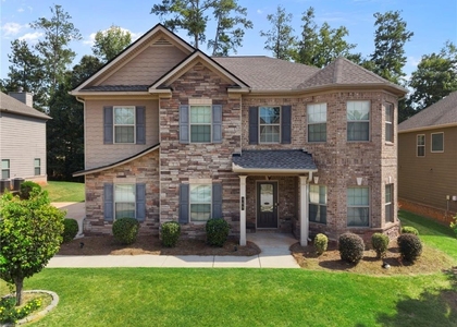 165 Regency Place - Photo 1