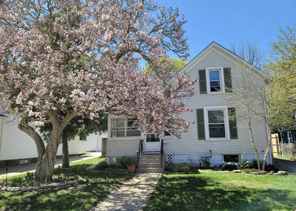 628 Illinois Street - Photo 1