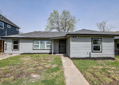 4223 Elmwood Street - Photo 1
