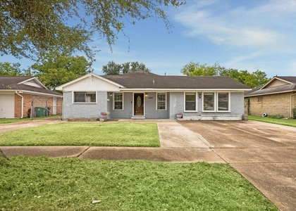 10910 Keese Drive - Photo 1
