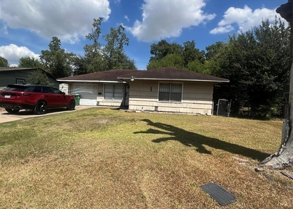 5715 Westover Street - Photo 1