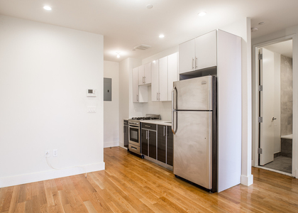 40 Malcolm X Blvd - Photo 1