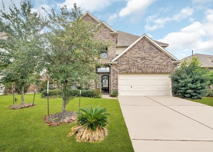 16911 Wedgeside Park - Photo 1