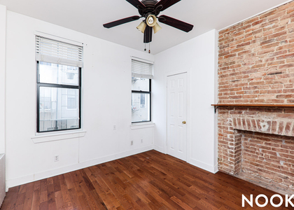 290 Harman St - Photo 1