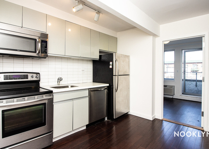 286 Stanhope St - Photo 1
