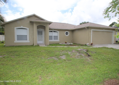 1738 Loquat Court Nw - Photo 1