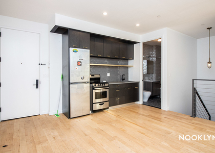 316 Evergreen Ave - Photo 1