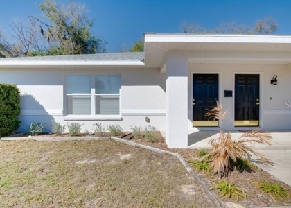 1920 Nw 12th Avenue - Photo 1