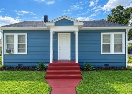 1314 W 16th Street - Photo 1