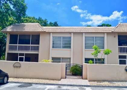 3360 S Osprey Avenue - Photo 1
