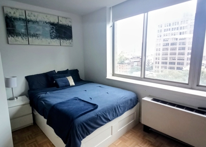 360 West 43rd Street, New York - Photo 1