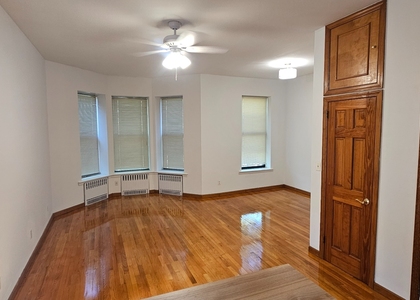 646 74th Street, Bay Ridge, Br - Photo 1