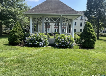 132 Summer Street - Photo 1