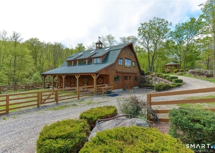 555 West Purchase Road - Photo 1