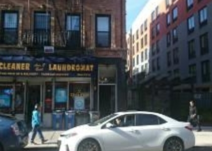 Avenue B - Photo 1