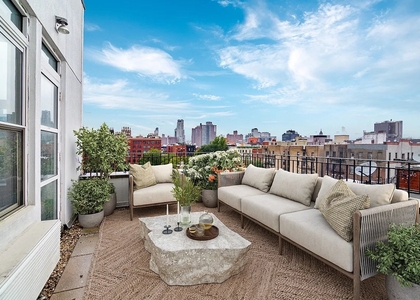 114 Ridge Street - Photo 1