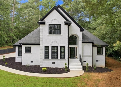 141 Amicalola Way - Photo 1