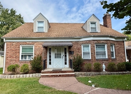 80 North St - Photo 1