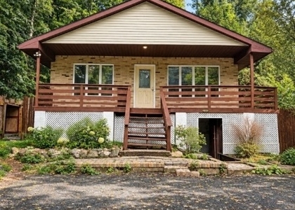 530 Stanhope Rd - Photo 1
