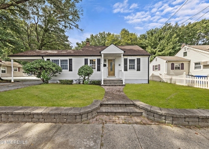 77 Pacific Avenue - Photo 1
