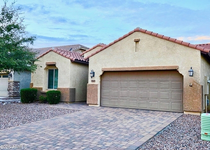 512 E Castle Rock Road - Photo 1