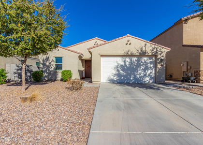 550 W Tallula Trail - Photo 1