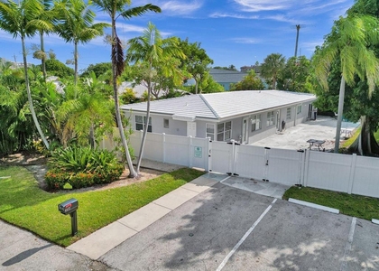 4422 Sea Grape Drive - Photo 1
