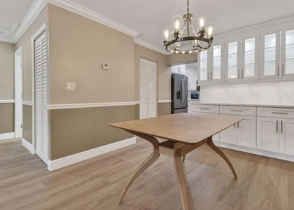 1615 Shirley Court - Photo 1