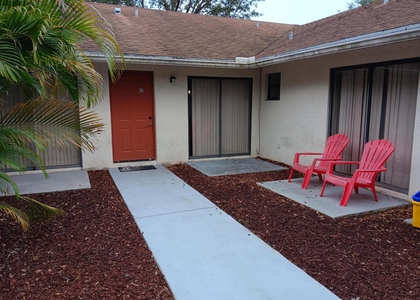 1507 Hawthorne Place - Photo 1