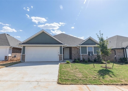 9204 Nw 119th Street - Photo 1