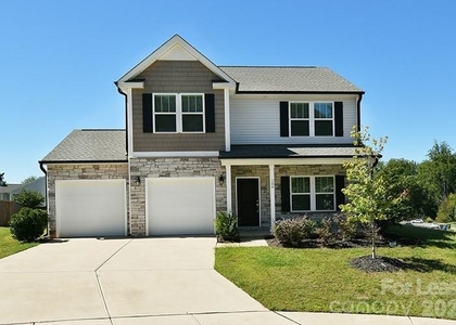 104 Trissy Court - Photo 1